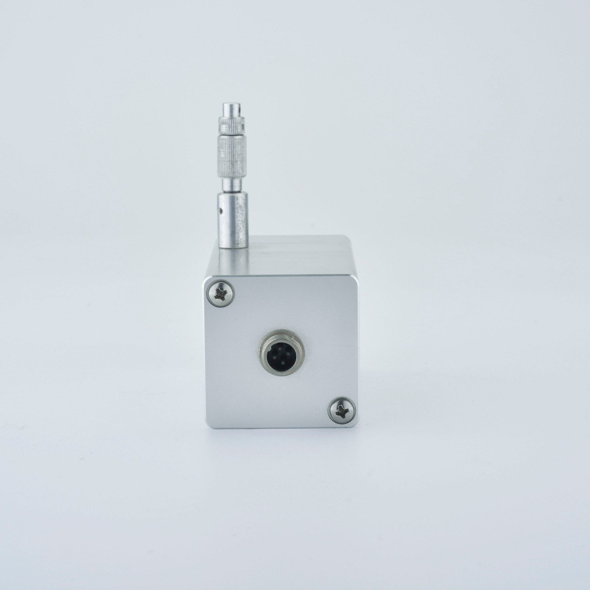 STL05 Draw Wire Displacement Sensor image bottom