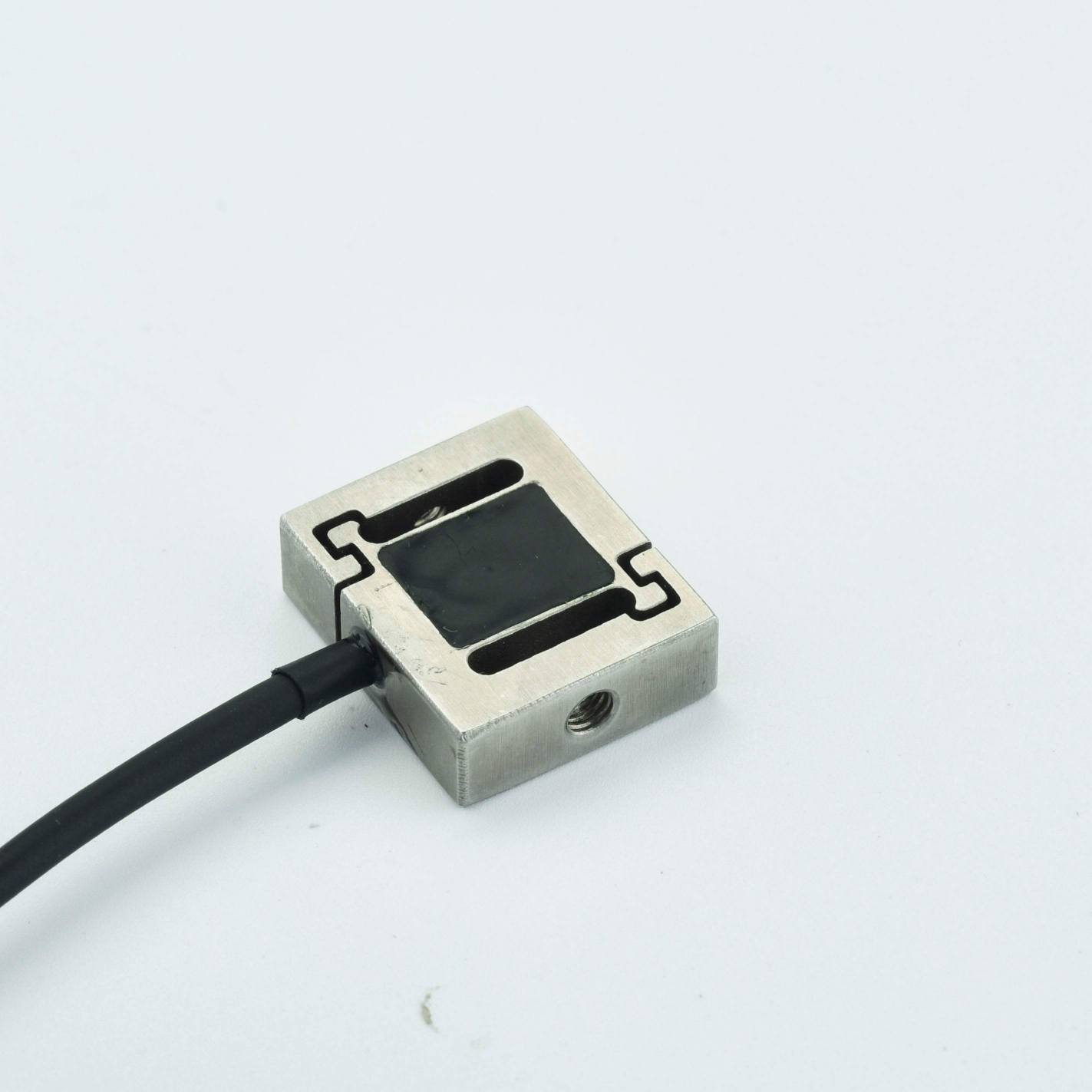 STW28 Mini Stainless Steel S-Type Tension and Compression Load Cell view side STW28 Mini Stainless Steel S-Type Tension and Compression Load Cell image side